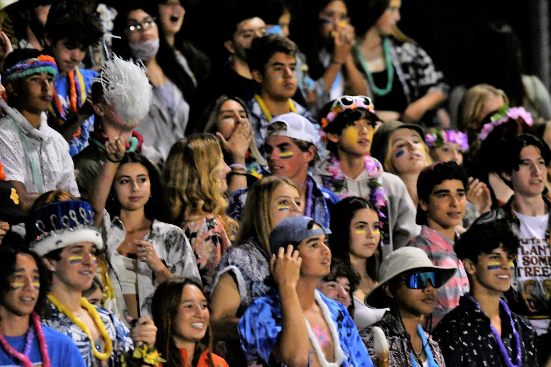 091021 LHS AGHS Football 35.JPG